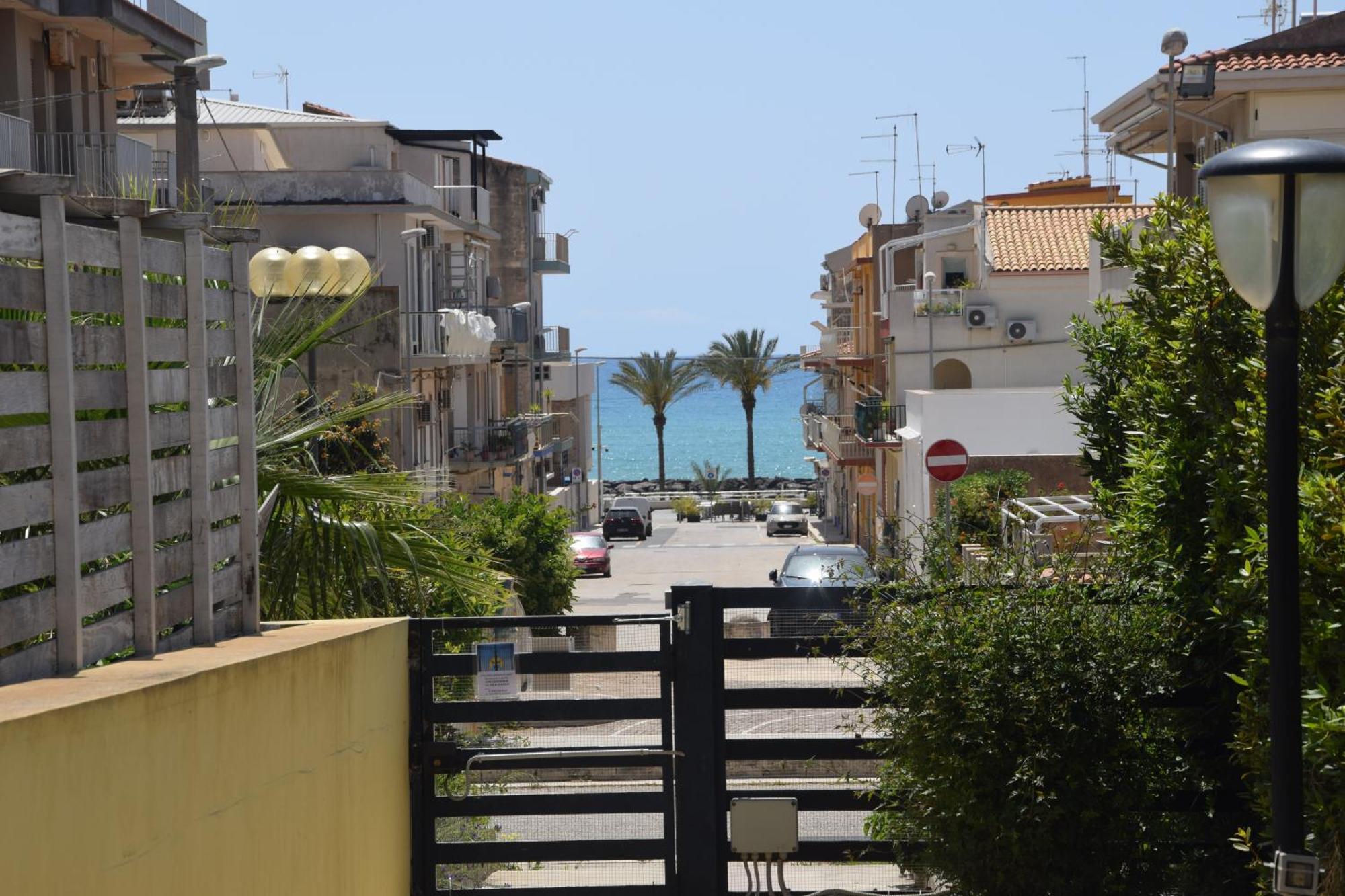 Acquamarina House Marina Di Ragusa Kültér fotó